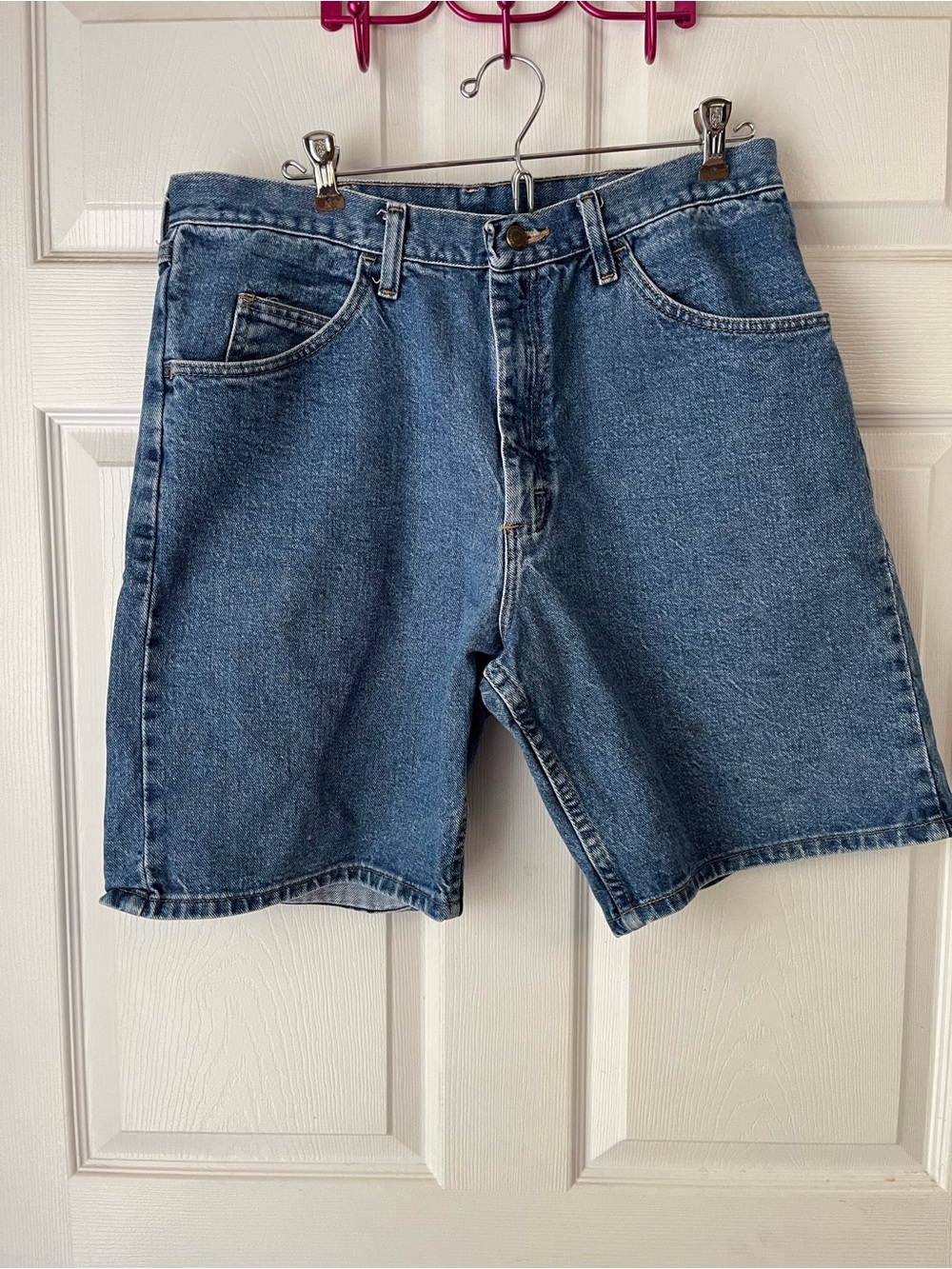 Wrangler Men's Blue Denim Jean Shorts - Classic Relaxed Fit
